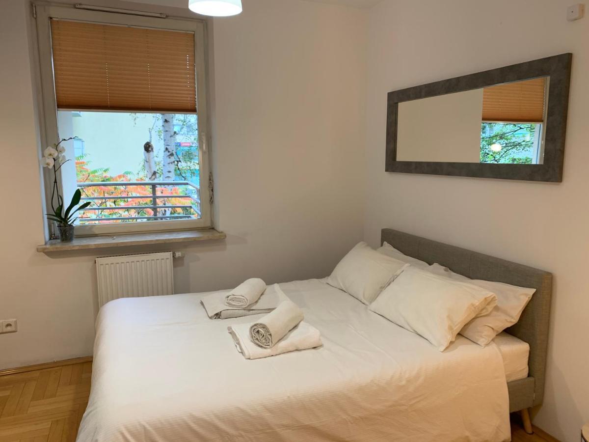 Апартаменты Modern 1Br Flat In Heart Of Warsaw With Parking Экстерьер фото