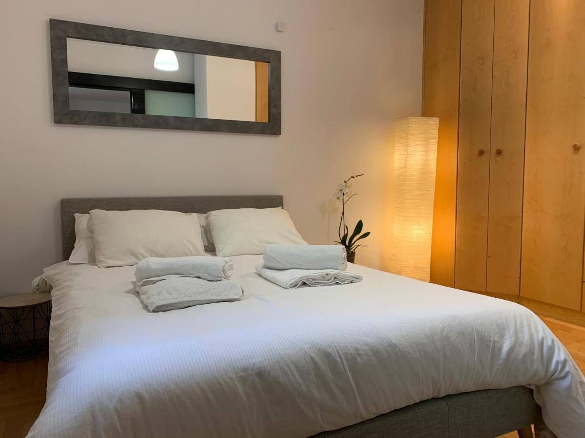 Апартаменты Modern 1Br Flat In Heart Of Warsaw With Parking Экстерьер фото