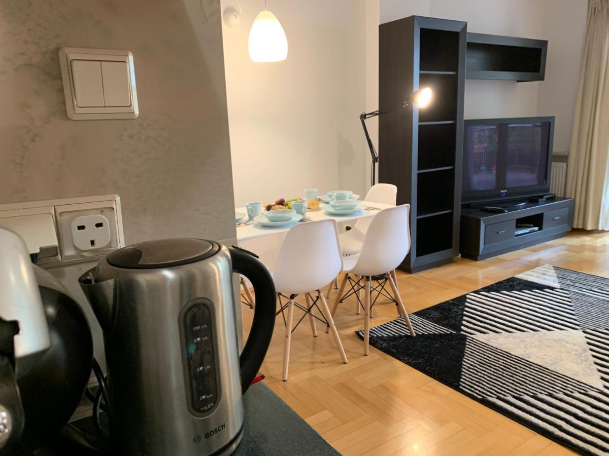 Апартаменты Modern 1Br Flat In Heart Of Warsaw With Parking Экстерьер фото